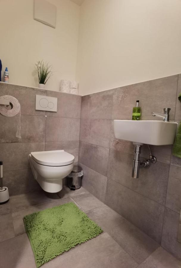 גמליץ Ferienwohnung Eckberger Weinstrasse 139 מראה חיצוני תמונה